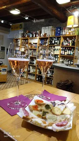 إنوتيكا دا جيجي