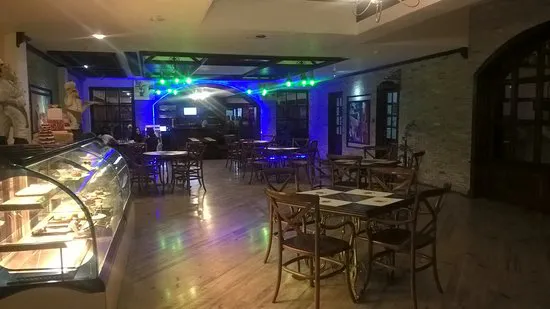 مطعم إيست إنديا كومباني