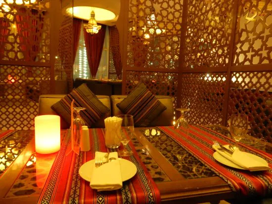 مطعم عنابي، صلالة