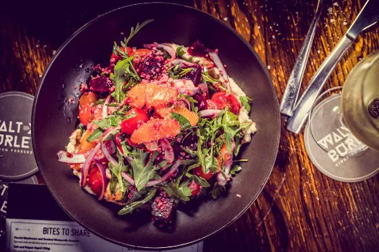 والت آند بيرلي