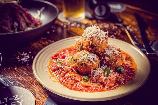 والت آند بيرلي