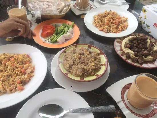 مطعم التنور اللبناني - صلالة