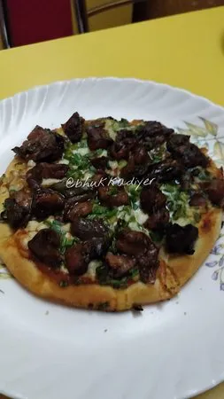 Pizza Caprina