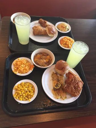 كافتيريا بيتشتري