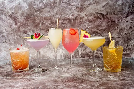 ذا تشارمنج سكواير