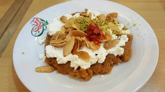 حلويات أحمد عوني الحلّاب وأولاده