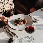 مطعم خمس مناطق