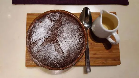 رافائيل وودفيرد بيتزا، مانيلا