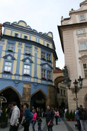 ستاربكس أولد تاون سكوير - براغ