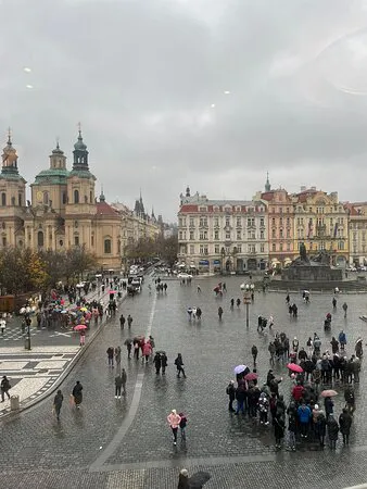 ستاربكس أولد تاون سكوير - براغ