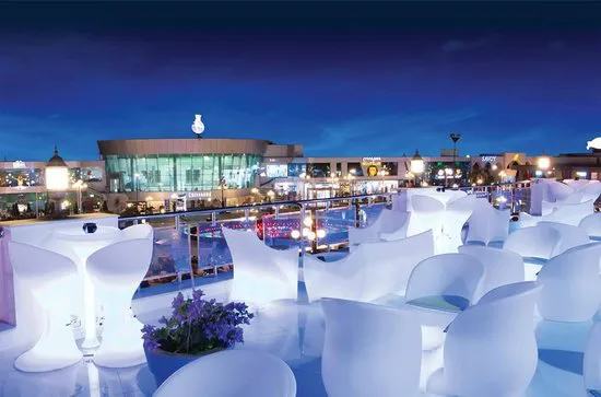 مطعم فيو لاونج