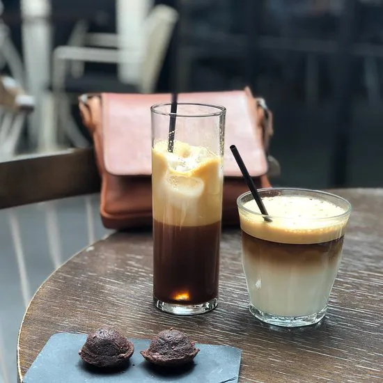 كافيه روا، أثينا