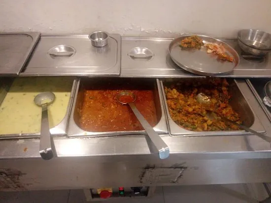 مطعم نيو ماهاراشترا سادان، نيودلهي