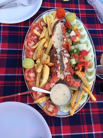 بار ومطعم فرنانديز