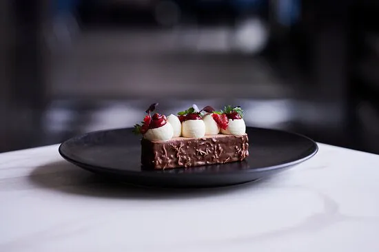 The Promenade Cafe - Hyatt Hotel Canberra