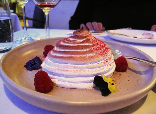 مطعم وبار رادي