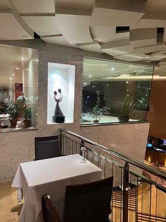 مطعم وبار رادي