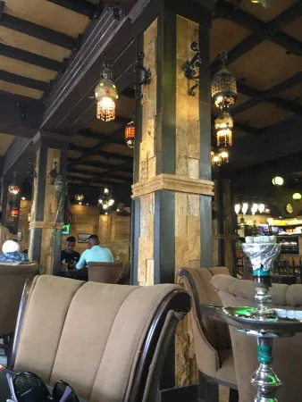 Afra Cafe & Restaurant