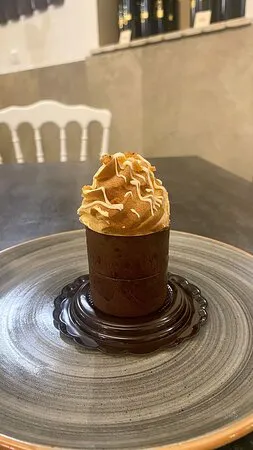 إنسوليتو كوسينا & بيتزا