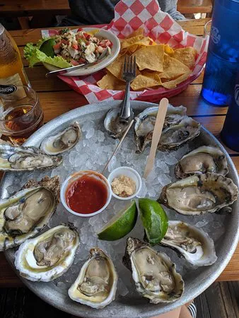 سوق السمك نصف شل