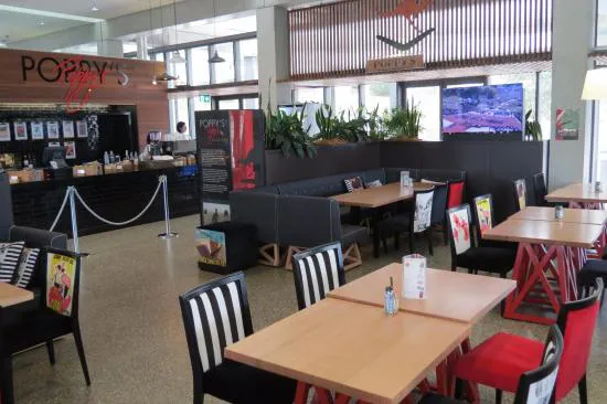 Poppy's Cafe