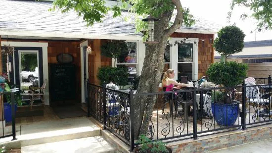 Commonwealth Coffeehouse