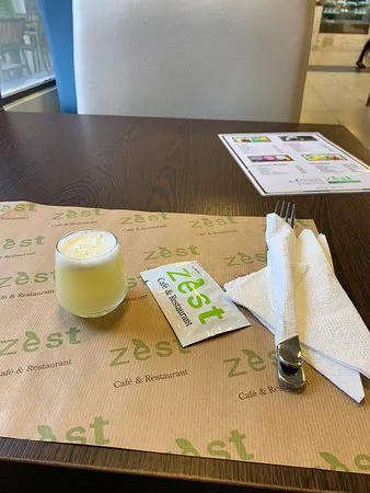 مطعم زيست، أكرا - غانا