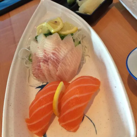 تايكا سوشي بار آند جريل