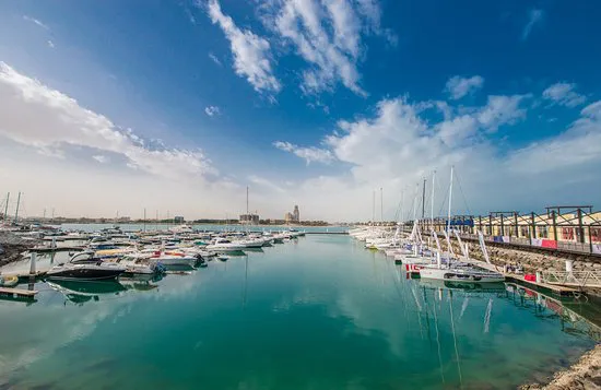 Al Hamra Marina and Yacht Club Restaurant