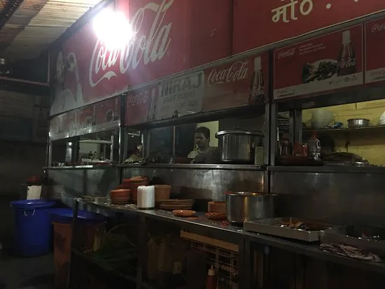 مطعم نيراج فاست فوود، مومباي