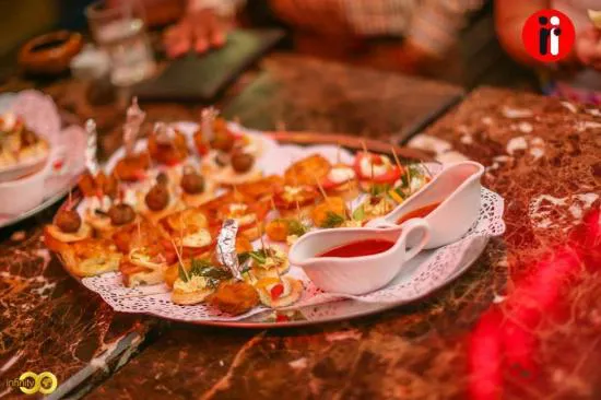 بار فريندز، الغردقة