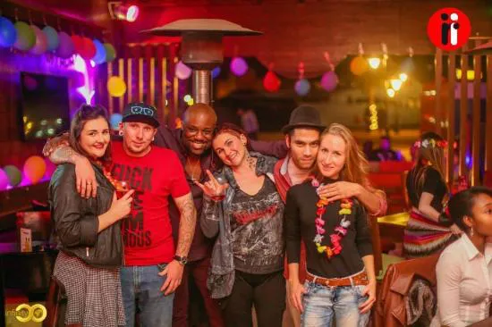 بار فريندز، الغردقة