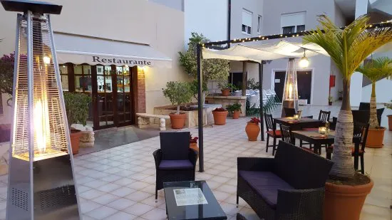 مطعم إل كورازون