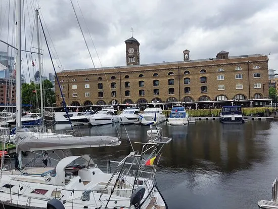 Docklands - St Katharine's Dock
