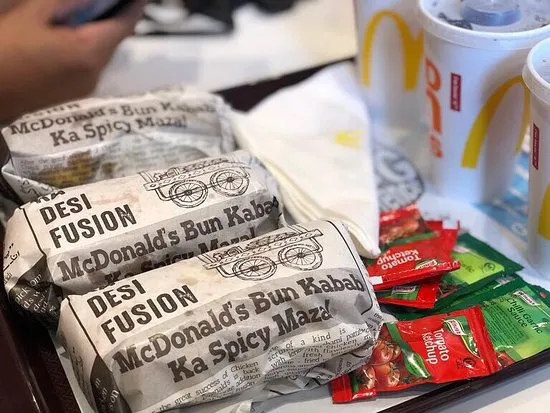 ماكدونالدز، لاهور