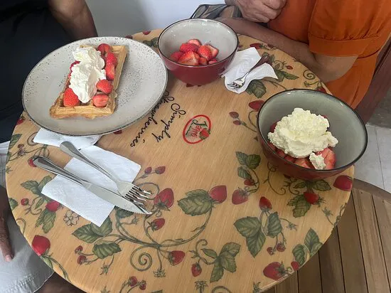 Simply Strawberries by Jagro