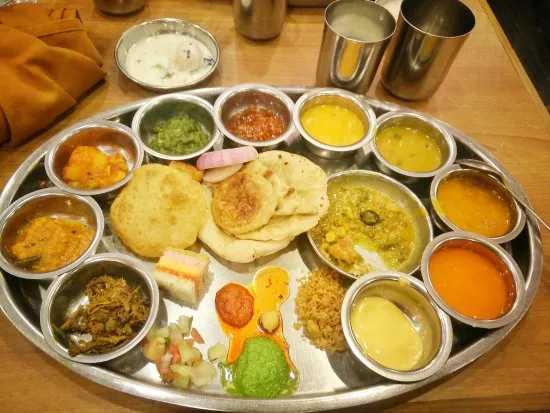 مطعم خانداني راجداني