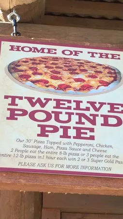 LumberJack's Pizza at Dollywood