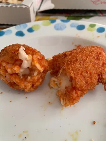 ريستورانتي لو ستريغون