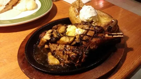 Applebee's Restaurant