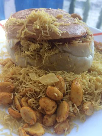 Jain Sweet & Bhelpuri House