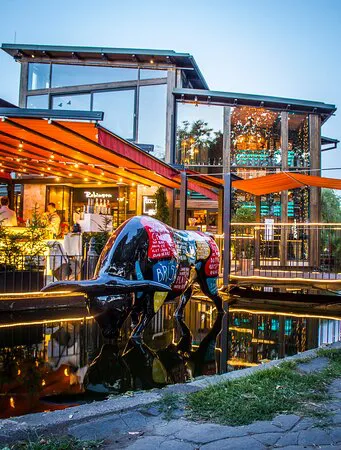 مطعم روبنسون