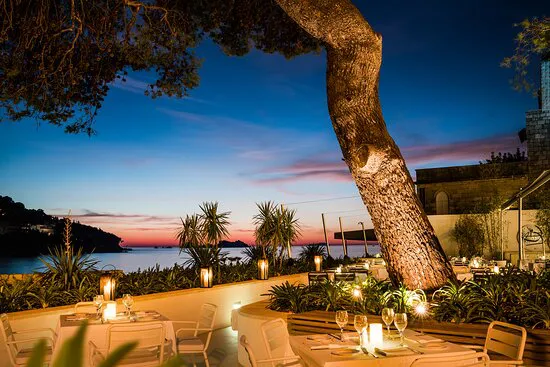 Sphere Restaurant & Lounge Bar