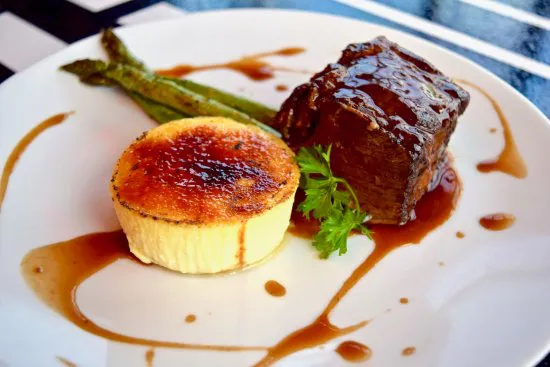 The Chemist -Craft Cocktails and Modern Cuisine