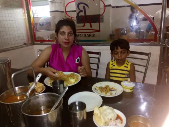 مطعم فندق Bismi