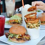 صالة البرجر