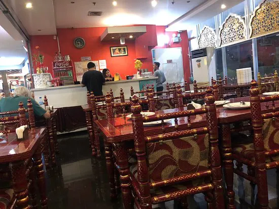 مطعم نيو بومباي، مانيلا