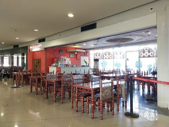 مطعم نيو بومباي، مانيلا