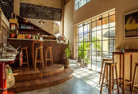 بارك ستريت تراتوريا