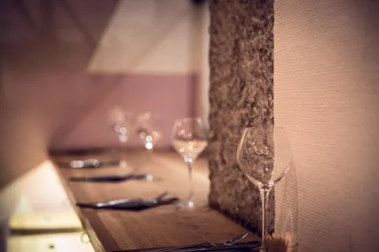 العظام والزجاجات